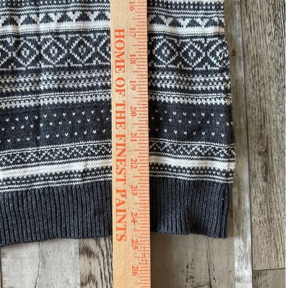 Womens Fair Isle Nordic Knit Sweater Size Medium Geometric Aztec Print Gray Prep - Picture 6 of 7
